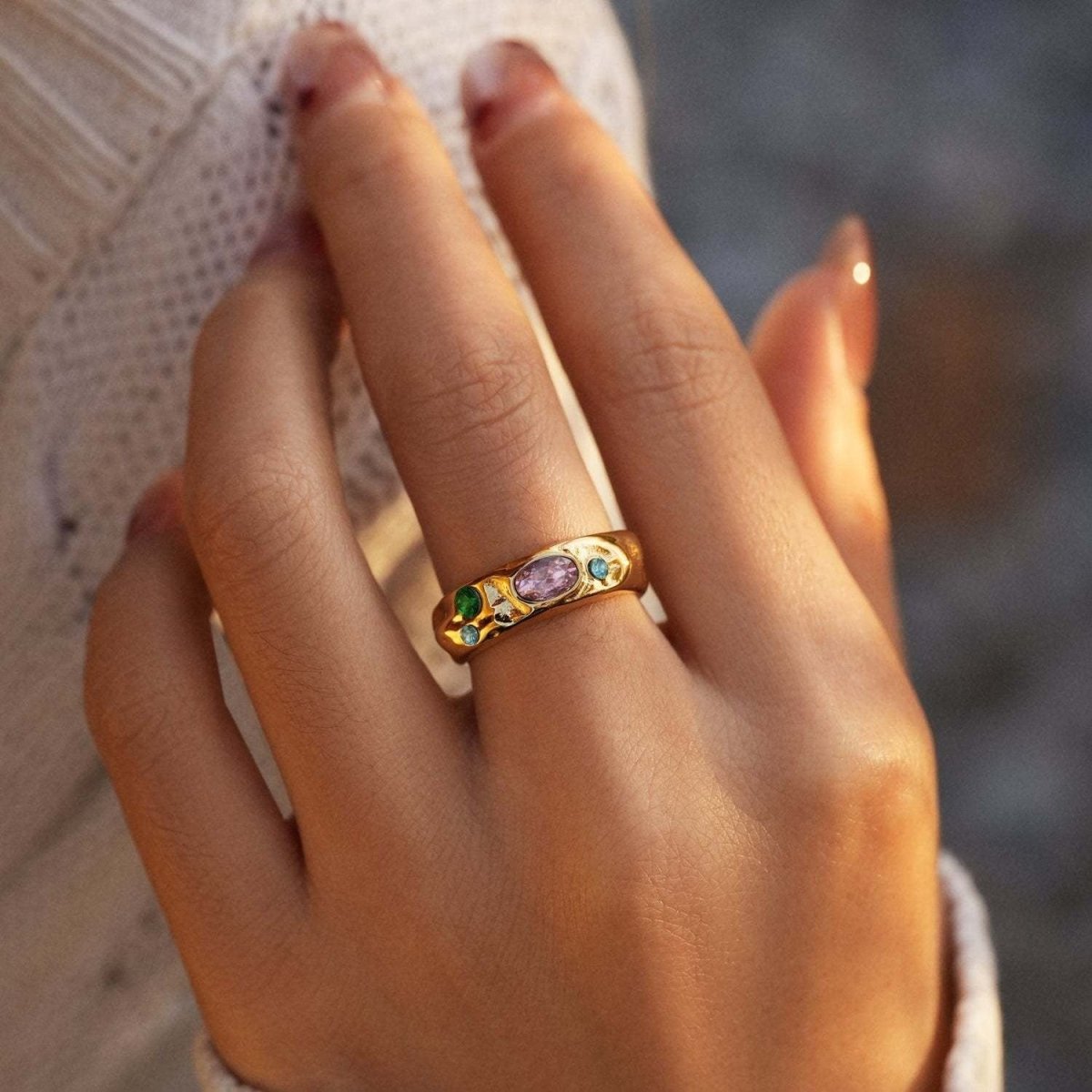 18K gold inlaid gemstone exquisite design noble ring - mavazie