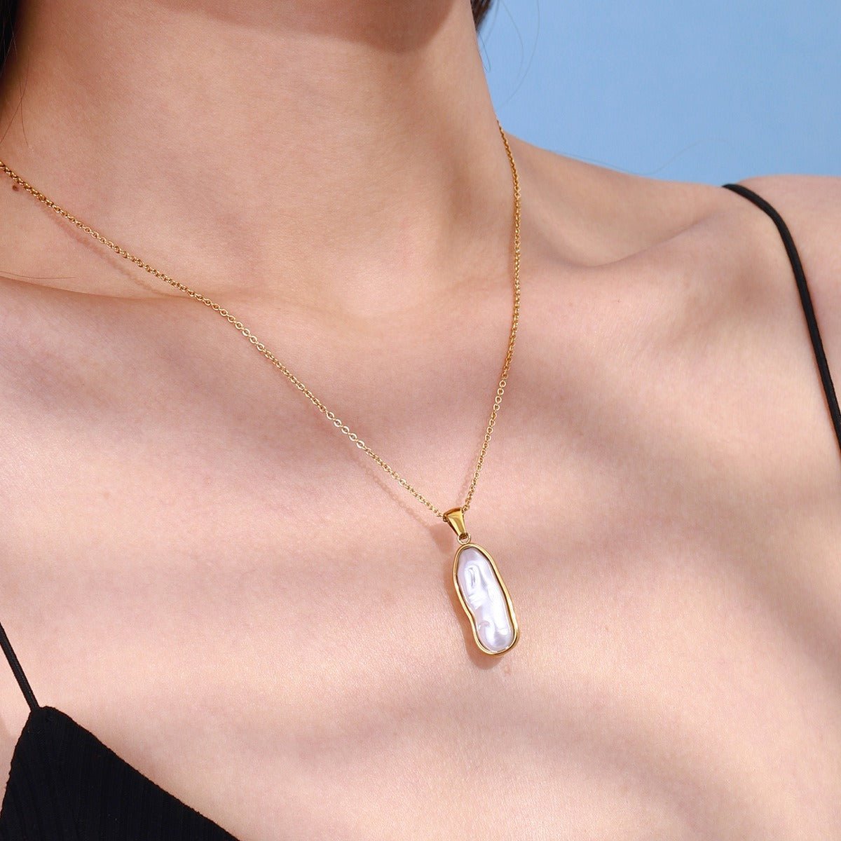 18K gold inlaid irregular pearl design light luxury noble pendant necklace - mavazie