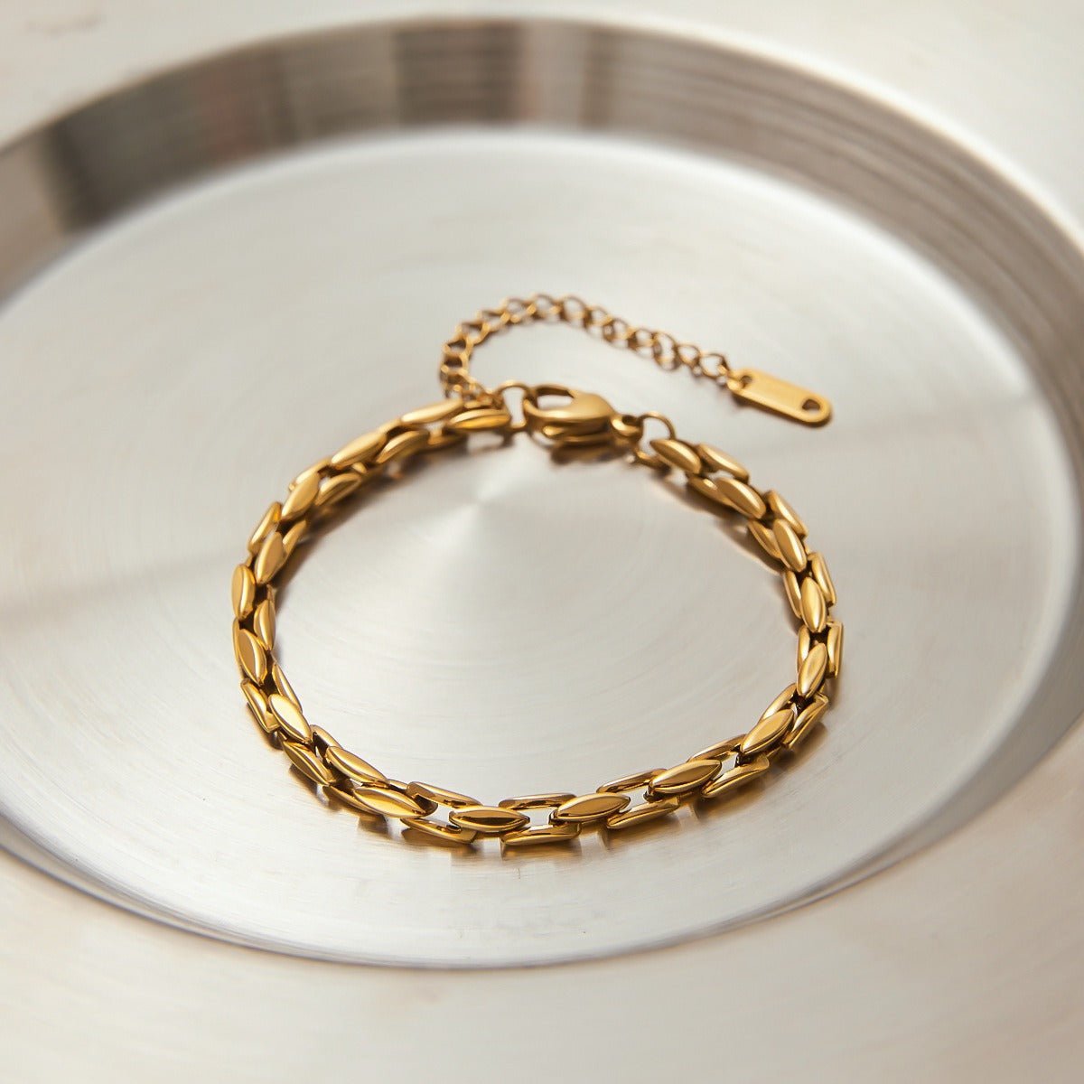 18k gold light luxury high - end bracelet - mavazie