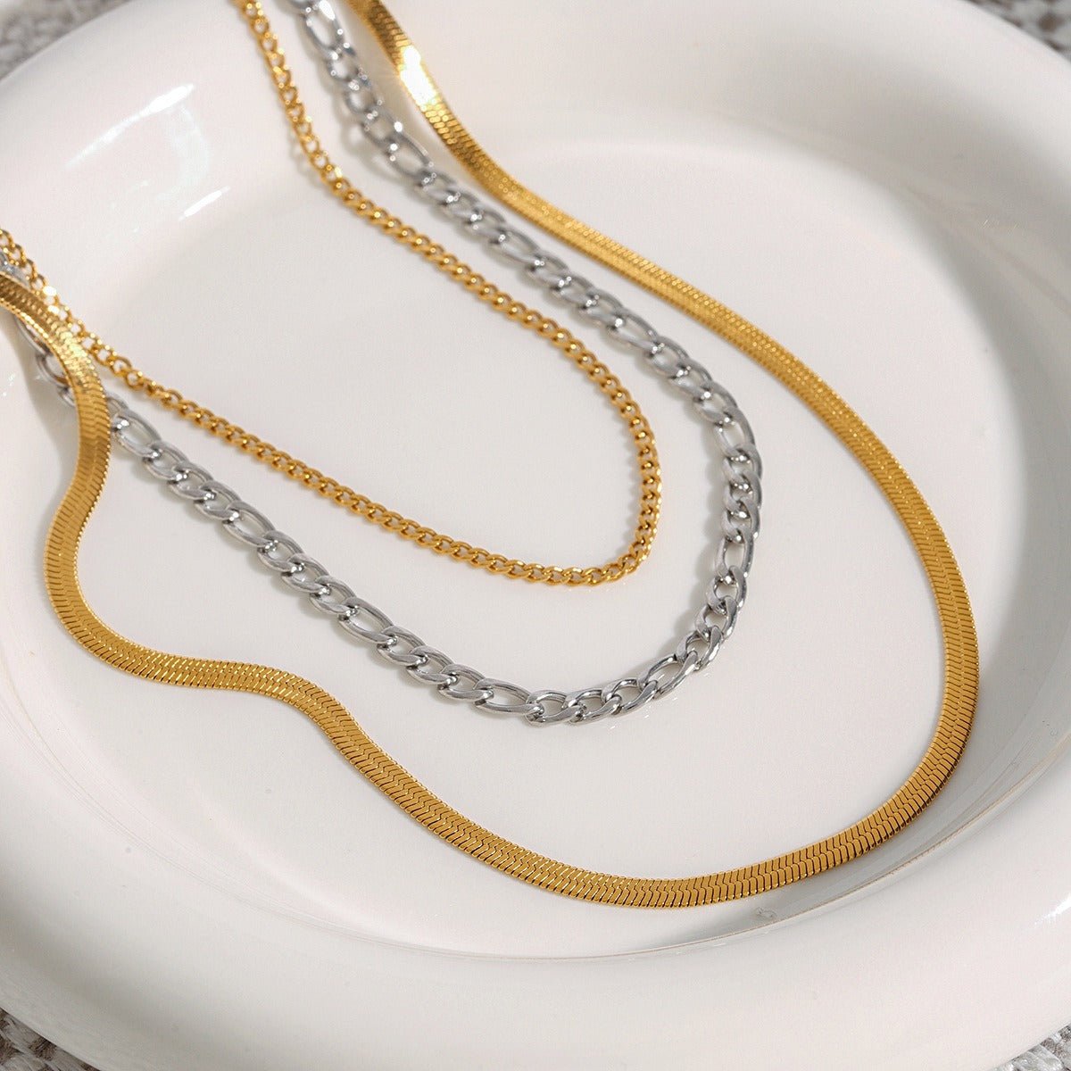 18K gold multi - layer chain with gold and silver color matching design simple personality necklace - mavazie