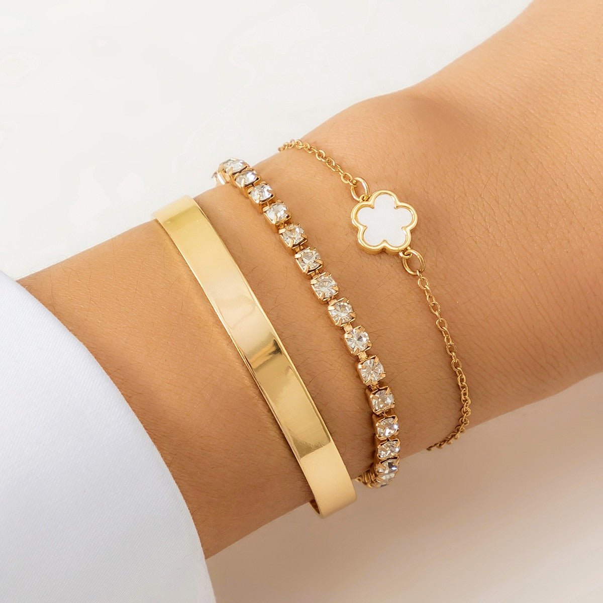 Hip - Hop Punk Rhinestone Chain Clover Bracelet - mavazie