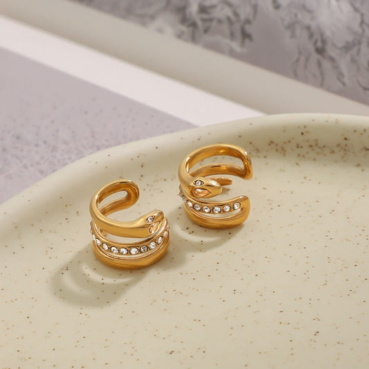 18K gold geometric diamond earrings with exquisite design - mavazie